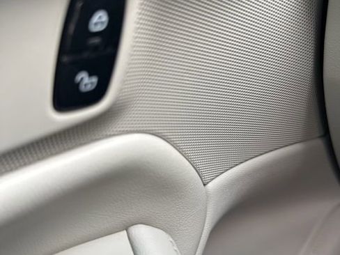 Used 2023 Volvo XC90 B5 Plus w/ Protection Package Premier image 34