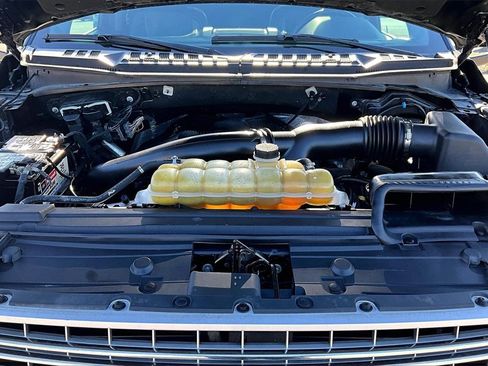 Certified 2019 Ford F150 Lariat w/ Equipment Group 502A Luxury image 10