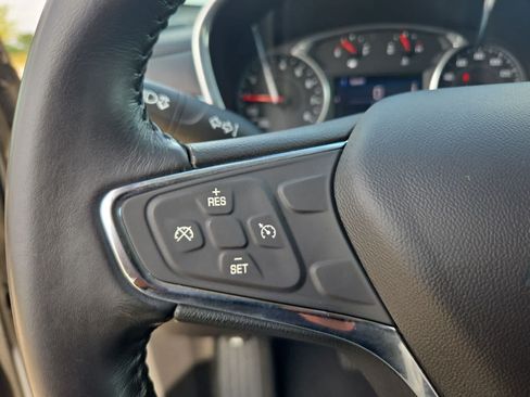 Used 2019 Chevrolet Equinox LT FWD image 21