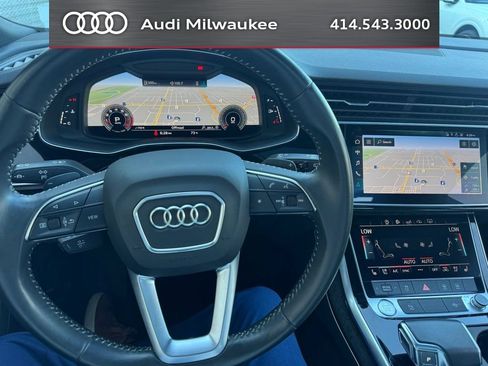 Used 2020 Audi Q8 Premium Plus w/ Premium Plus Package AWD/4WD image 15