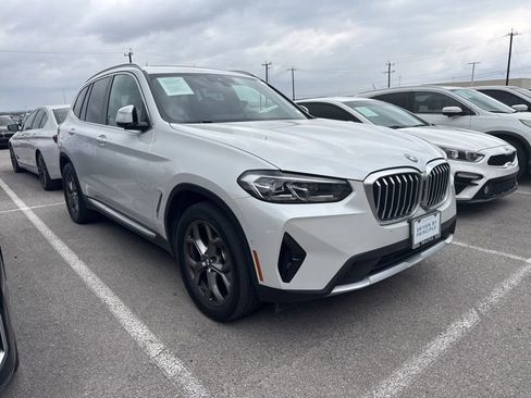 Certified 2023 BMW X3 xDrive30i w/ Premium Package image 2