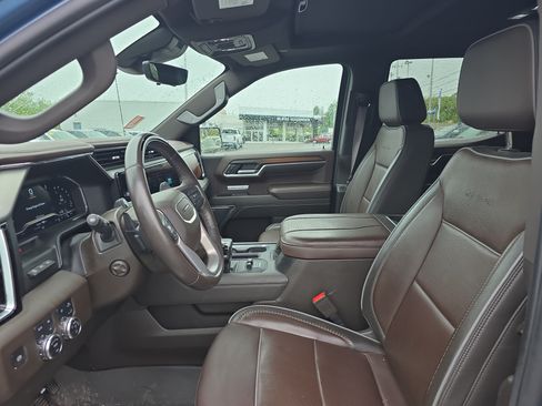 Used 2024 GMC Sierra 1500 Denali AWD/4WD image 13