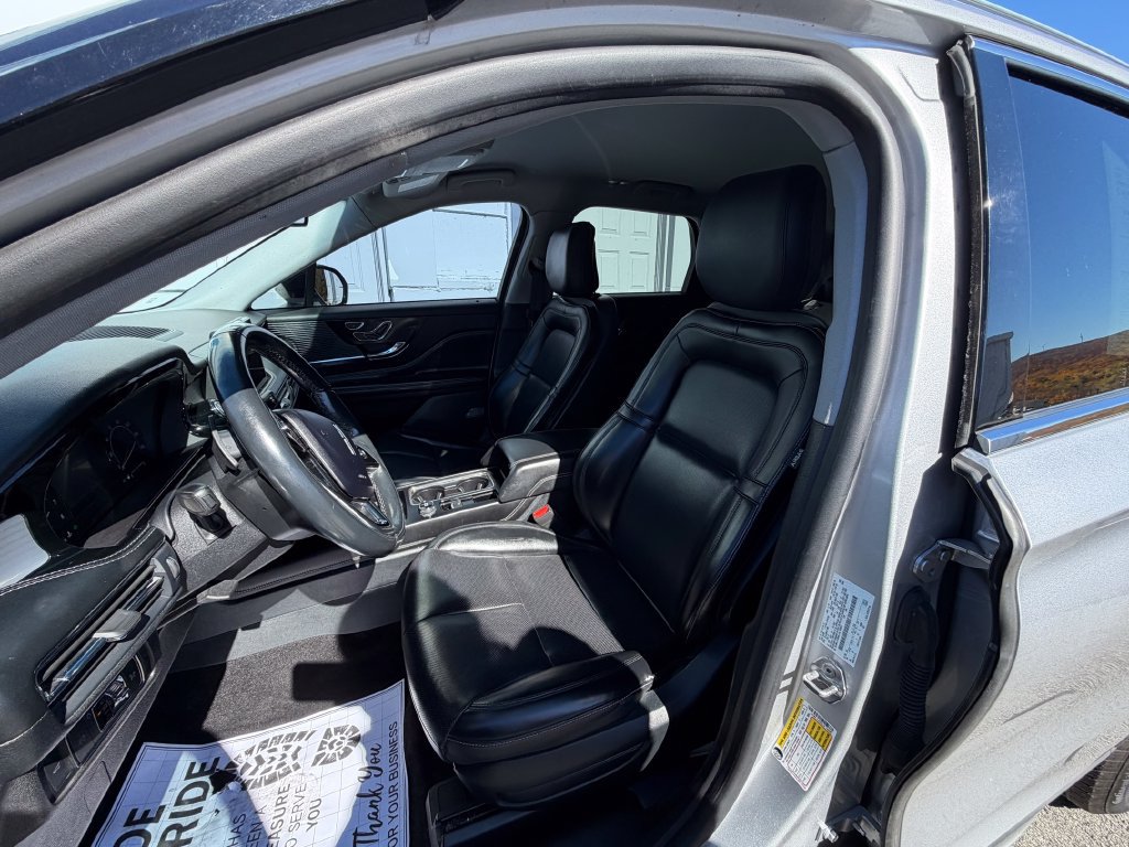Used 2020 Lincoln Corsair AWD w/ Equipment Group 101A image 8