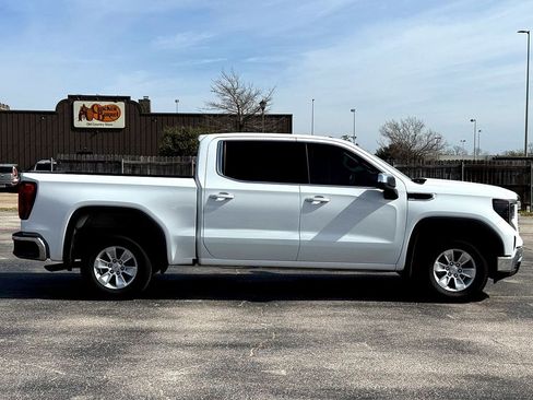 Used 2024 GMC Sierra 1500 SLE image 9