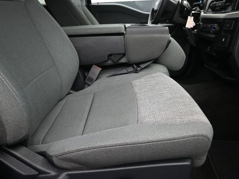 Used 2023 Ford F150 XLT AWD/4WD image 24