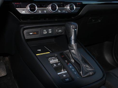 Used 2023 Honda CR-V EX-L image 17