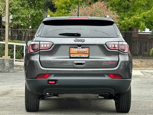 Used 2023 Jeep Compass Trailhawk w/ Sun and Sound Group AWD/4WD image 5