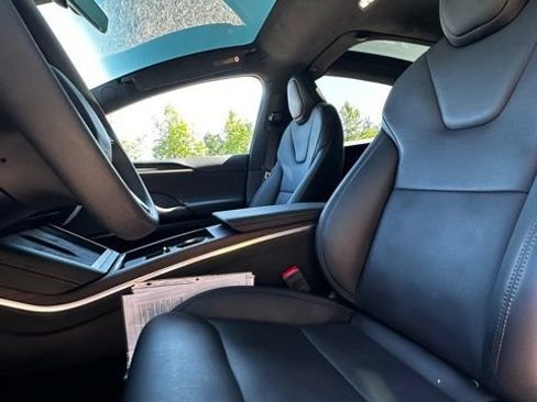 Used 2024 Tesla Model X AWD/4WD image 14