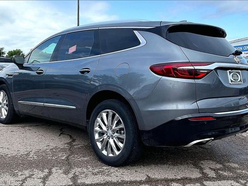 Used 2019 Buick Enclave Premium w/ Experience Buick Package AWD/4WD image 5