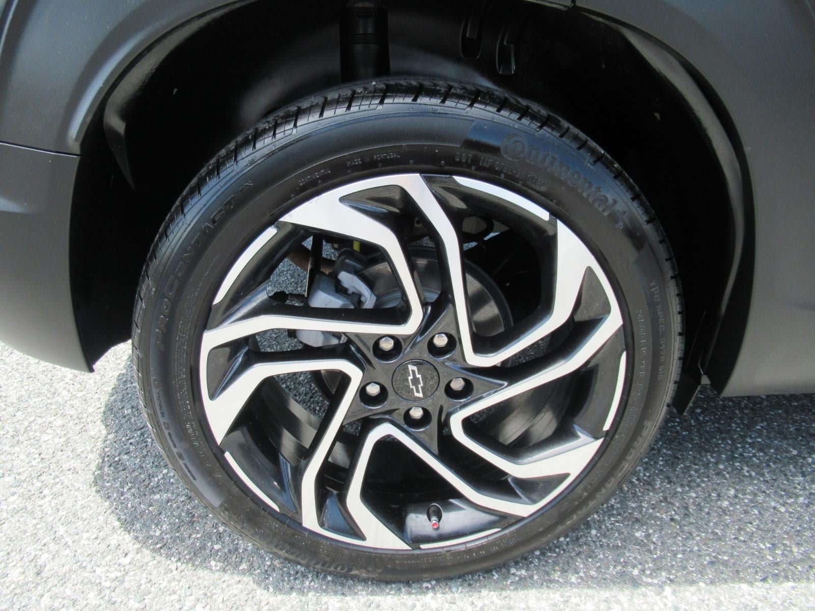 Used 2024 Chevrolet TrailBlazer RS w/ Convenience Package AWD/4WD image 8
