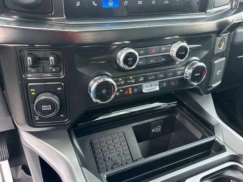 New 2026 Ford F350 Lariat w/ Black Appearance Package image 23