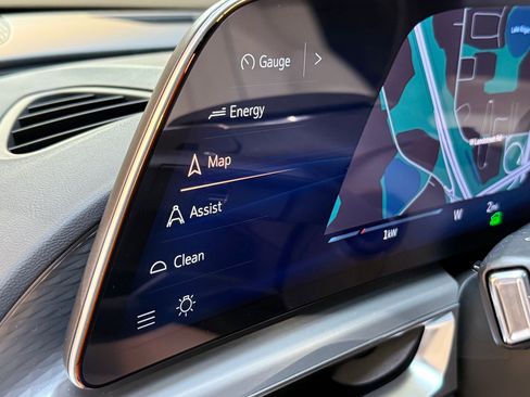 New 2026 Cadillac Lyriq Sport AWD/4WD image 27