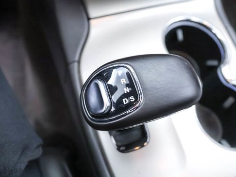 Used 2014 Jeep Grand Cherokee Summit image 13