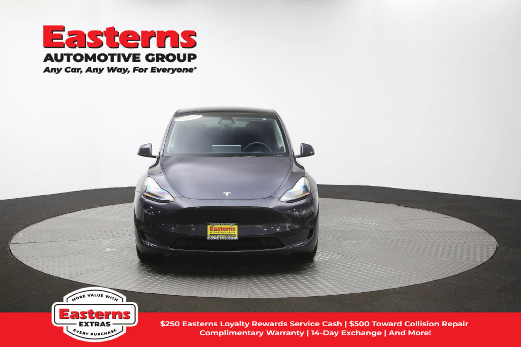 Used 2024 Tesla Model Y Long Range AWD/4WD image 49