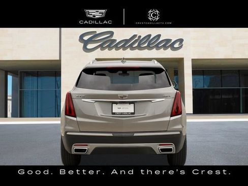 Used 2022 Cadillac XT5 Premium Luxury w/ Technology Package FWD image 6