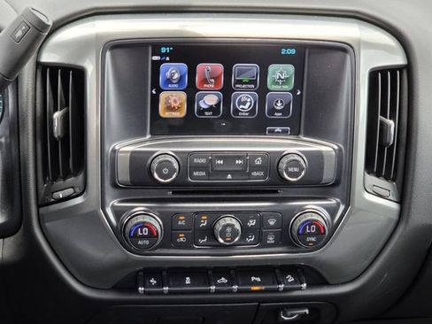 Used 2018 Chevrolet Silverado 1500 LT w/ All Star Edition AWD/4WD image 12