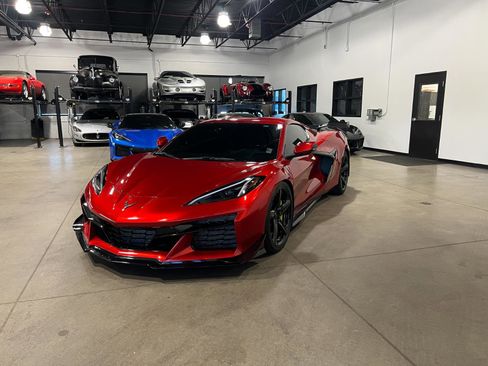 Used 2023 Chevrolet Corvette Z06 w/ Z07 Performance Package image 7