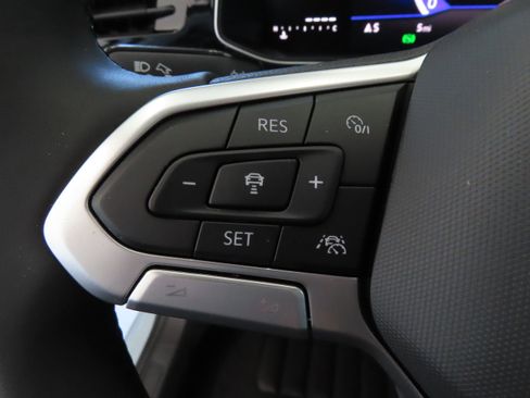 New 2026 Volkswagen Jetta SE image 14