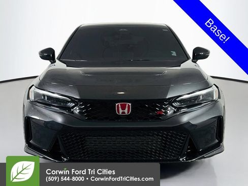 Used 2025 Honda Civic Type R image 4