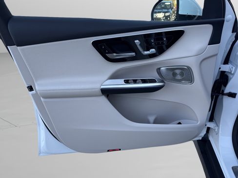 Certified 2026 Mercedes-Benz GLC 300 4MATIC image 14