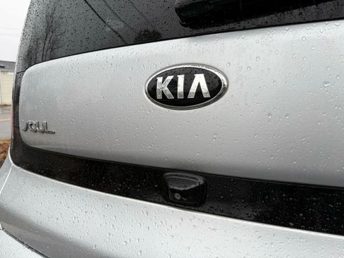 Used 2015 Kia Soul ! w/ Sun & Sound Package image 17