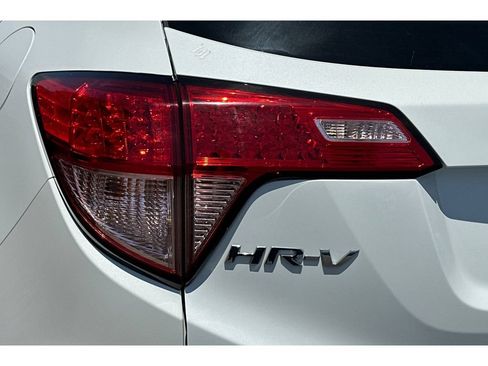 Used 2016 Honda HR-V EX-L image 7