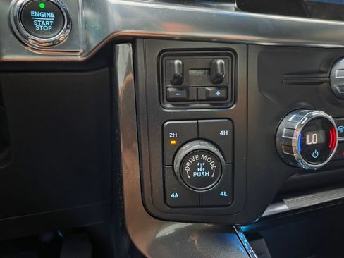 Used 2021 Ford F150 Lariat AWD/4WD image 31