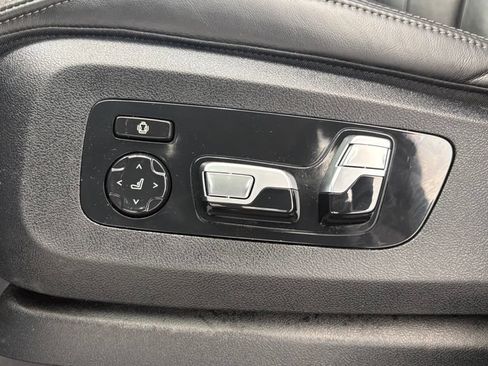 Used 2025 BMW X5 xDrive50e AWD/4WD image 20