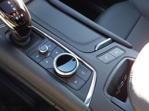 New 2025 Cadillac XT5 Sportv image 29