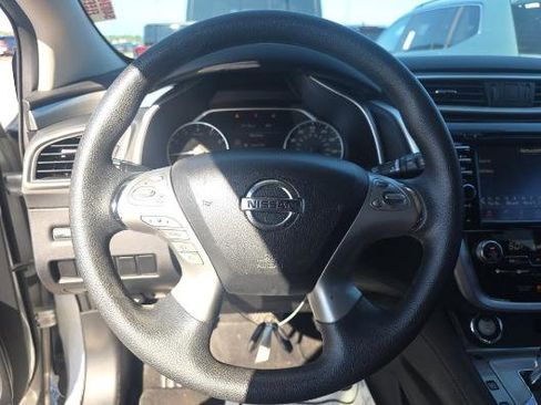Used 2018 Nissan Murano S w/ Cargo Package FWD image 8