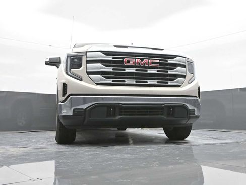 New 2026 GMC Sierra 1500 SLE w/ Preferred Package image 33