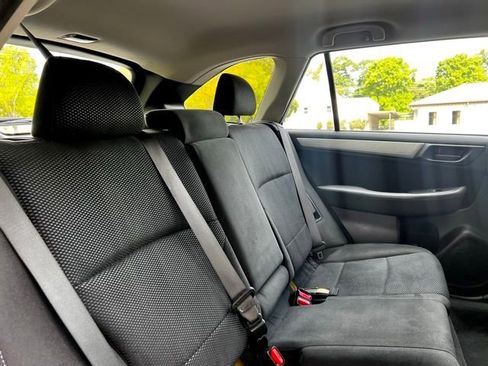 Used 2018 Subaru Outback 2.5i image 27