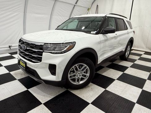 New 2026 Ford Explorer Active image 1