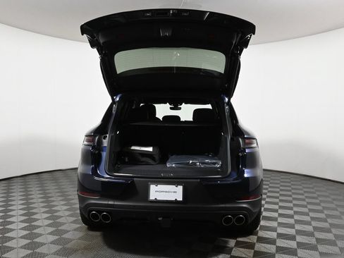 Used 2026 Porsche Cayenne S AWD/4WD image 42