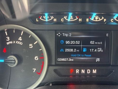 Used 2018 Ford F150 XLT w/ Equipment Group 302A Luxury AWD/4WD image 11