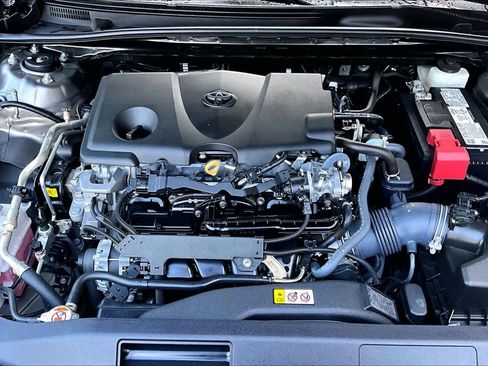 Used 2024 Toyota Camry LE FWD image 32