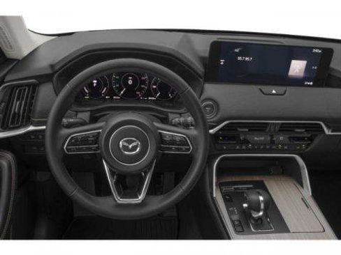 Used 2025 MAZDA CX-70 Plug-In Hybrid w/ Premium Pkg image 9