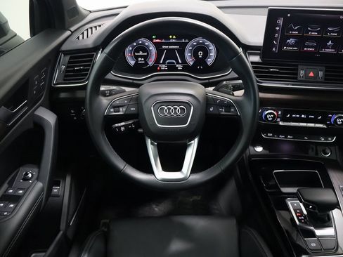 Used 2022 Audi Q5 2.0T Premium Plus image 16