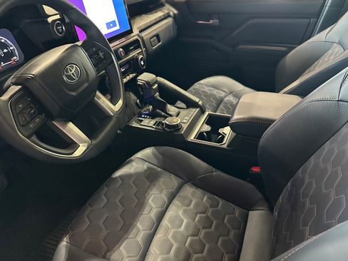 New 2026 Toyota 4Runner 4WD image 10