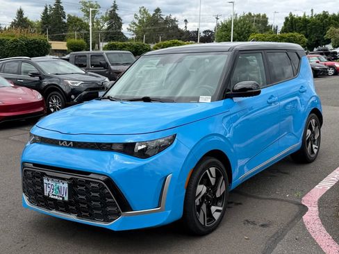 Used 2023 Kia Soul GT-Line FWD image 4