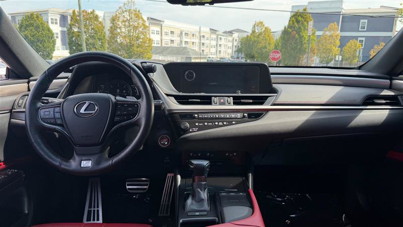 Used 2020 Lexus ES 350 F Sport w/ Accessory Package 2 FWD image 23