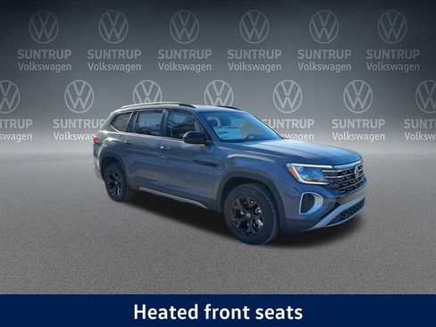 New 2025 Volkswagen Atlas Peak Edition SE image 26