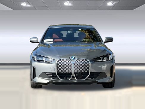 Used 2025 BMW i4 eDrive40 w/ Premium Package RWD image 5