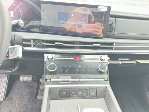 New 2025 Hyundai Santa Fe Limited image 19