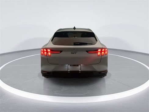 Used 2022 Ford Mustang Mach-E GT image 3