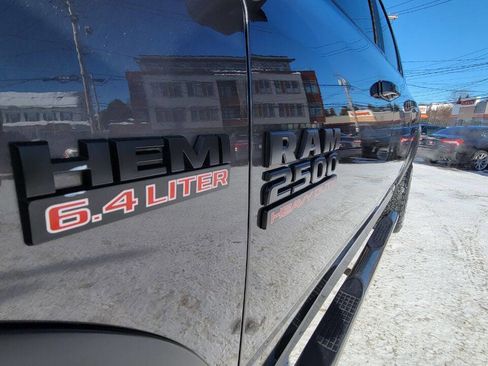 Used 2018 RAM 2500 Power Wagon w/ Leather & Luxury Group image 34