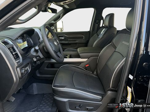 New 2026 RAM 3500 Laramie AWD/4WD image 10