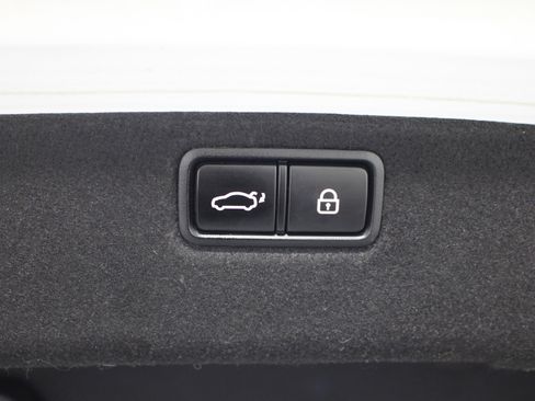 Used 2017 Genesis G80 3.8 w/ Option Group 03 AWD/4WD image 24