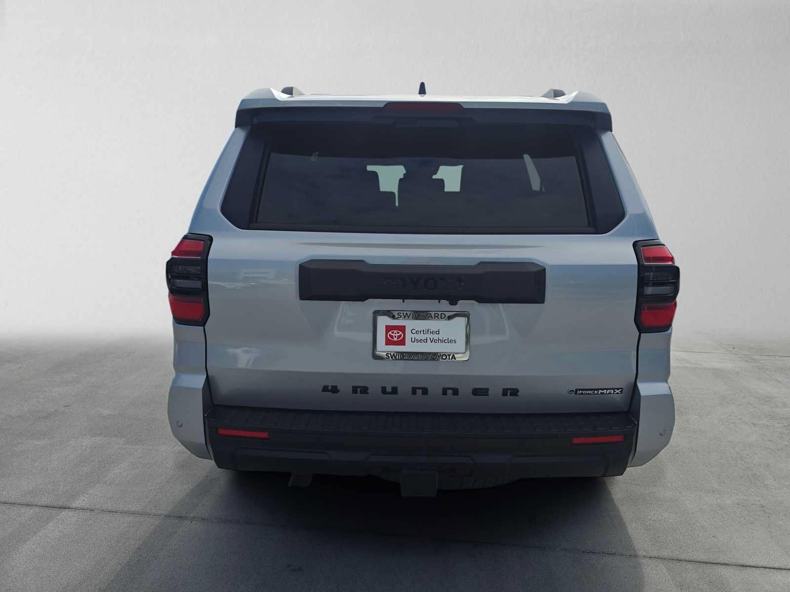 Certified 2025 Toyota 4Runner TRD Off-Road Premium AWD/4WD image 4