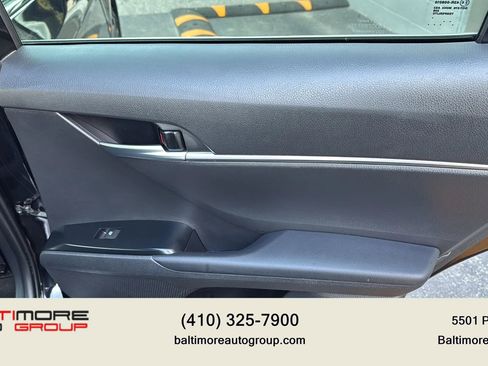 Used 2018 Toyota Camry SE image 26